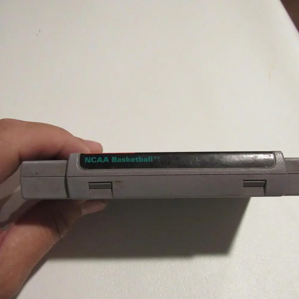 NCAA‎ Basketball (Super Nintendo Entertainment System, 1992) 1